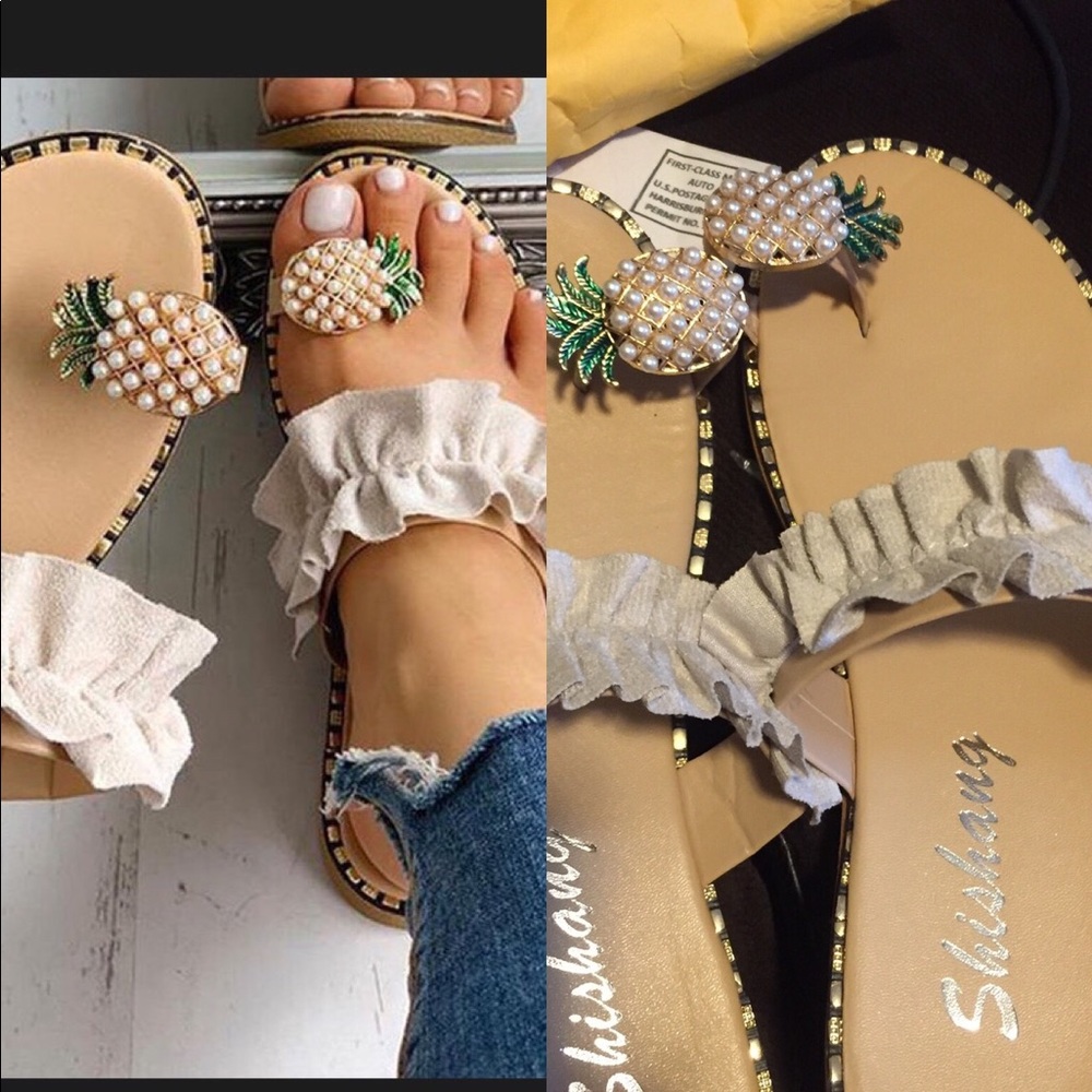 Beige Bohemian style sandals Slippers or Beach - Picture 1 of 3